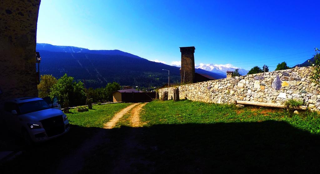 Old Mestia Pansiyon Dış mekan fotoğraf